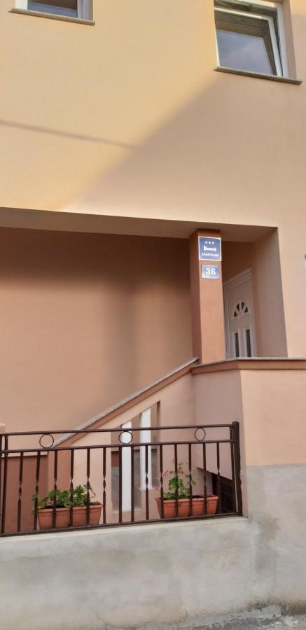 Apartmani Damant Zadar Exteriör bild