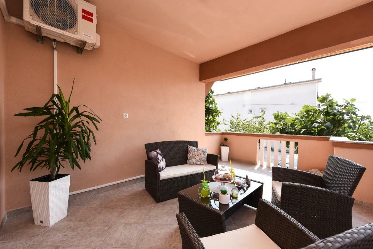 Apartmani Damant Zadar Exteriör bild