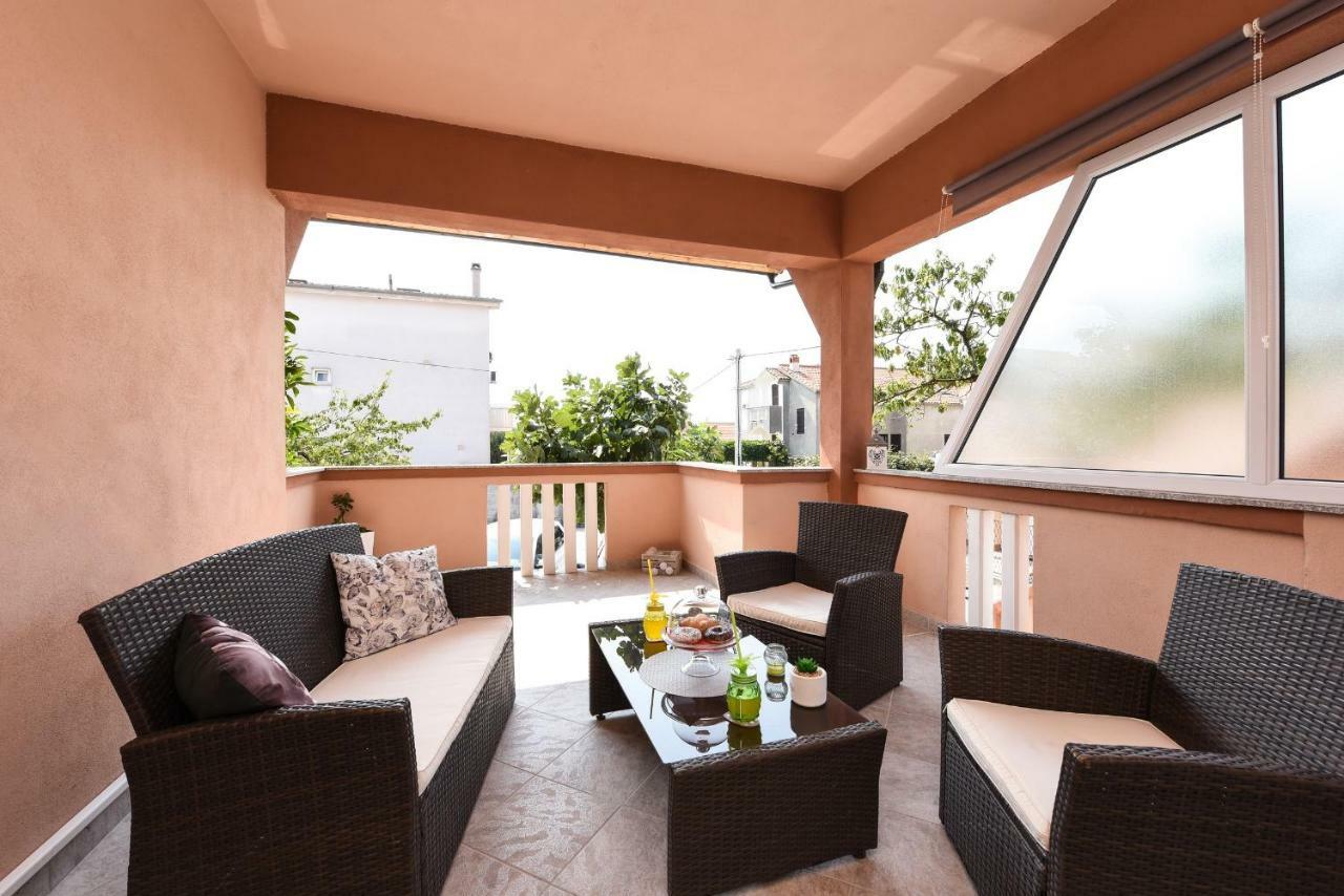 Apartmani Damant Zadar Exteriör bild