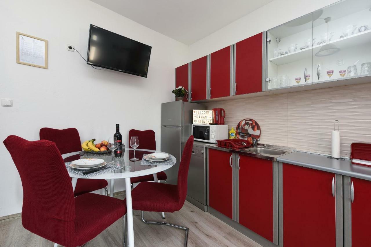 Apartmani Damant Zadar Exteriör bild