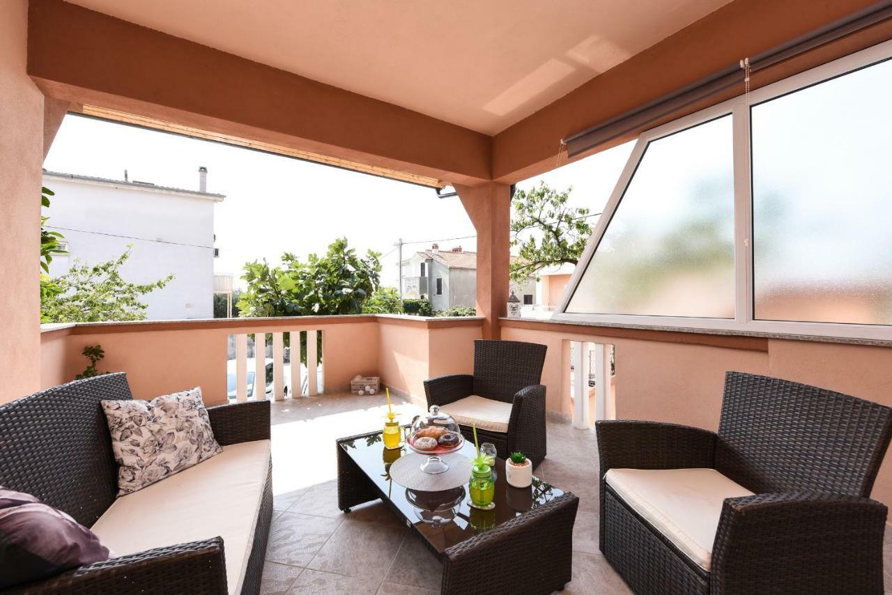 Apartmani Damant Zadar Exteriör bild