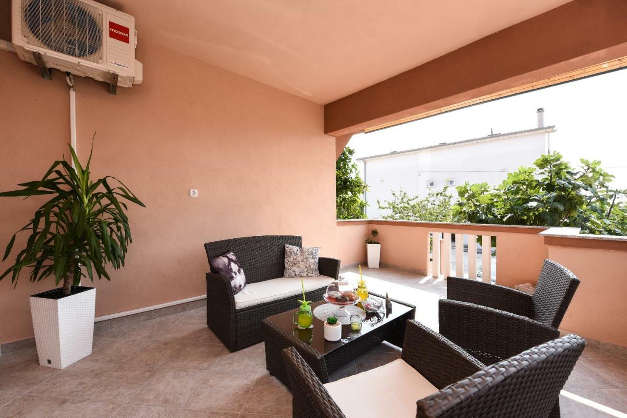 Apartmani Damant Zadar Exteriör bild