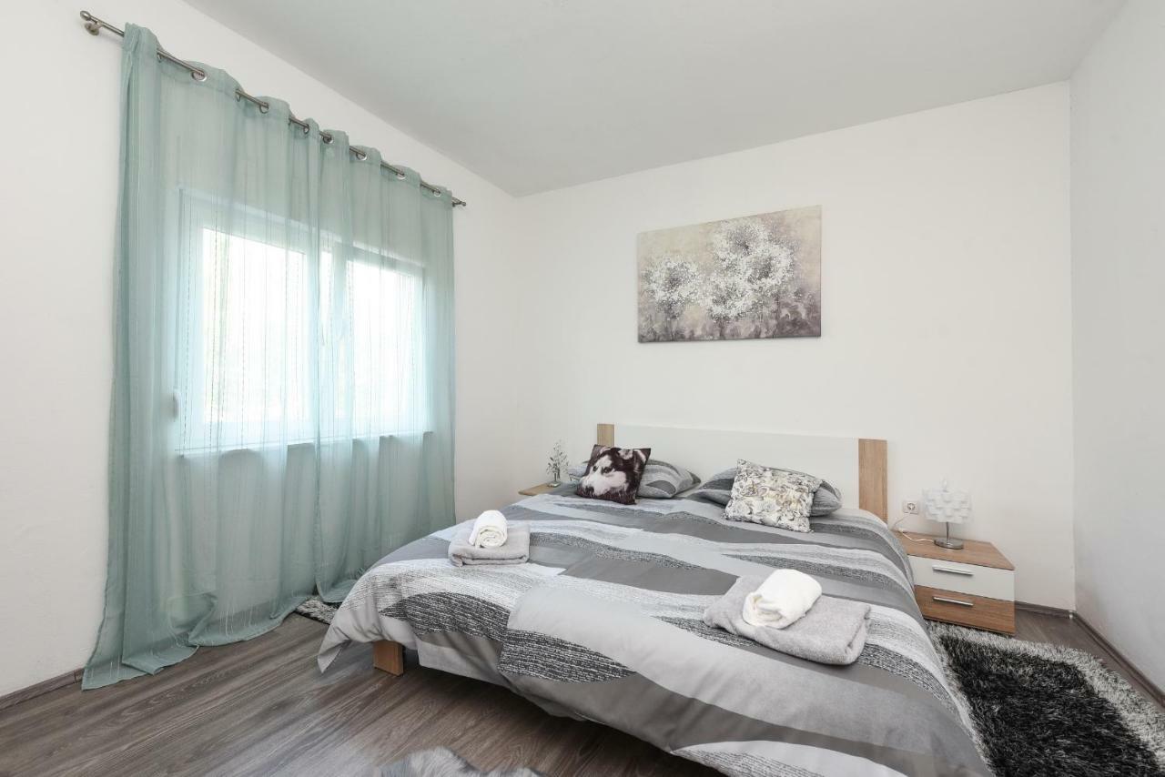 Apartmani Damant Zadar Exteriör bild