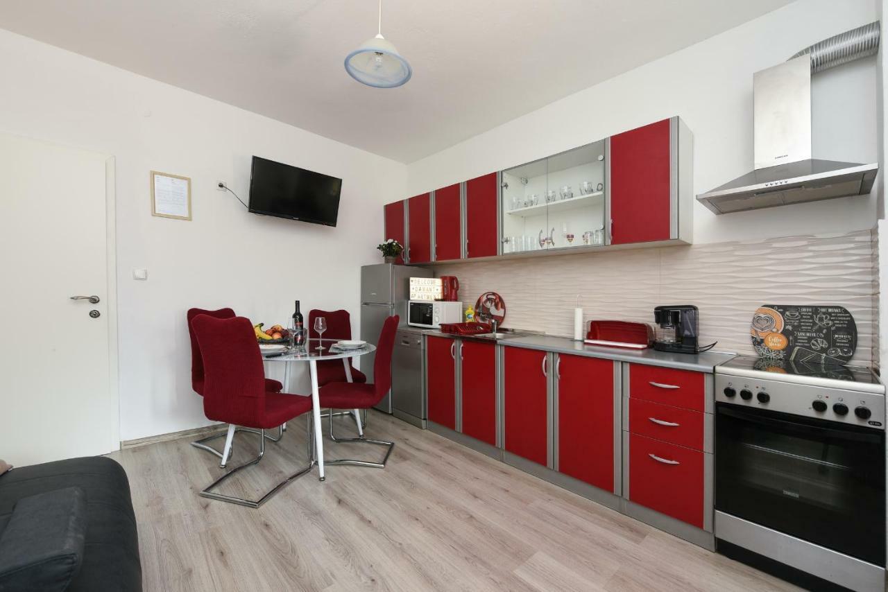Apartmani Damant Zadar Exteriör bild