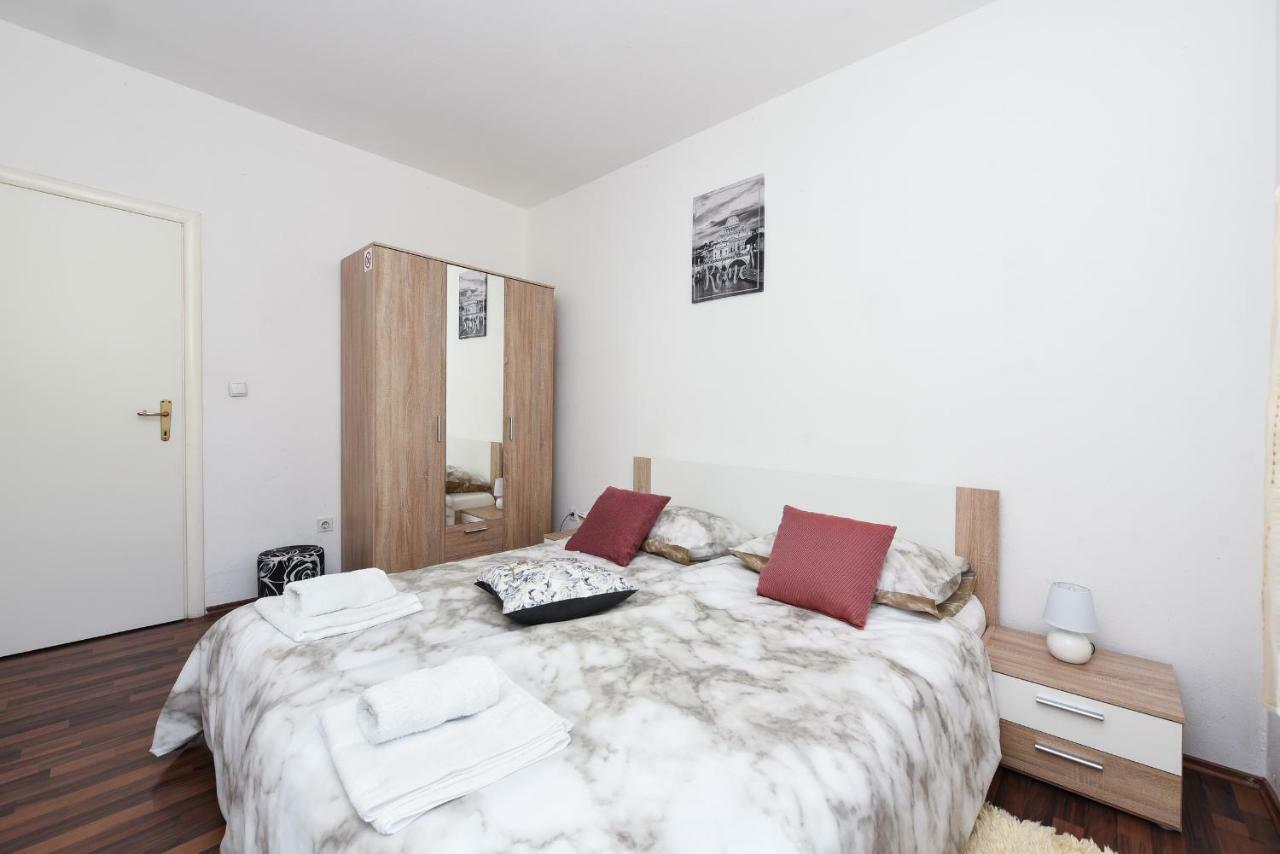 Apartmani Damant Zadar Exteriör bild