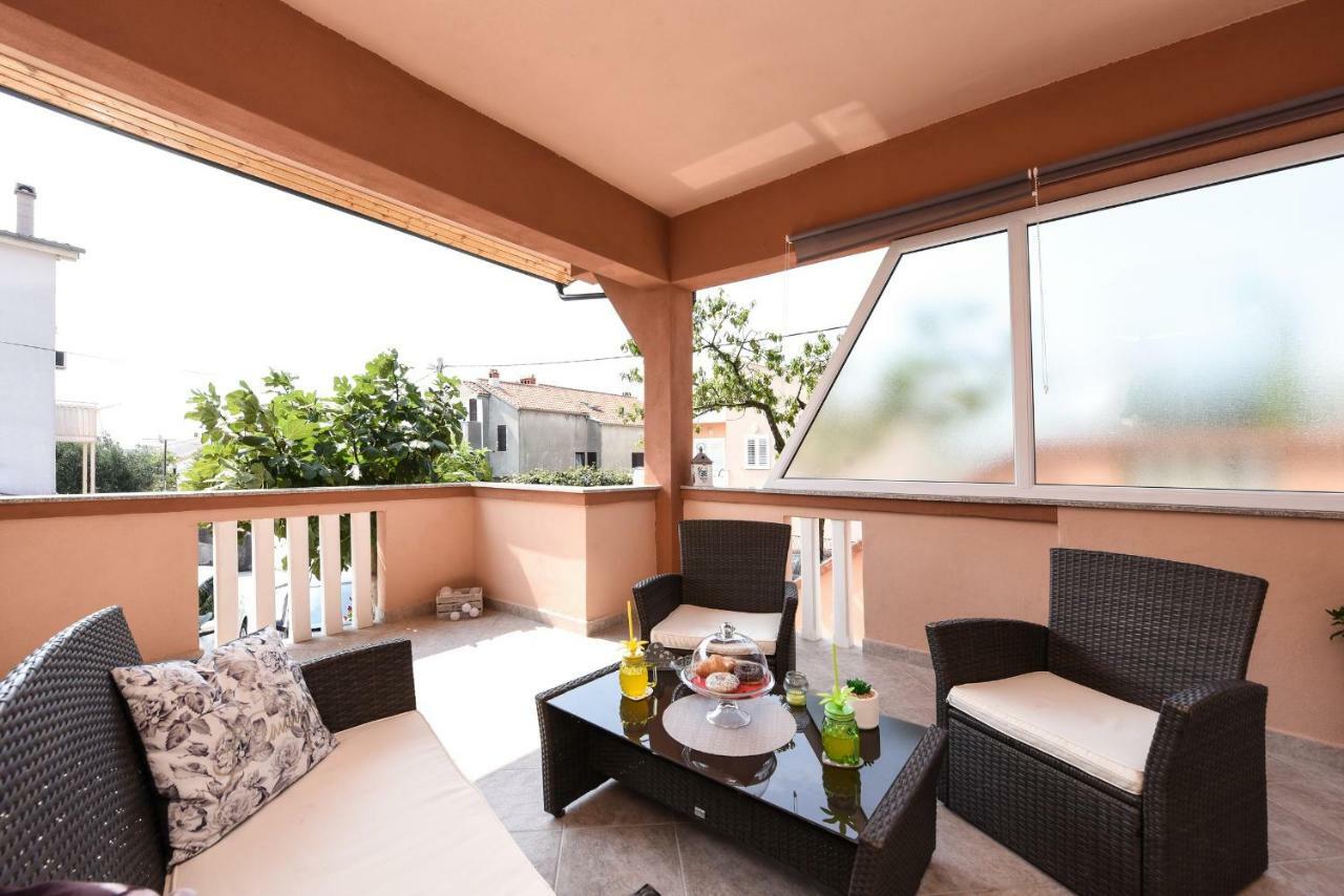 Apartmani Damant Zadar Exteriör bild