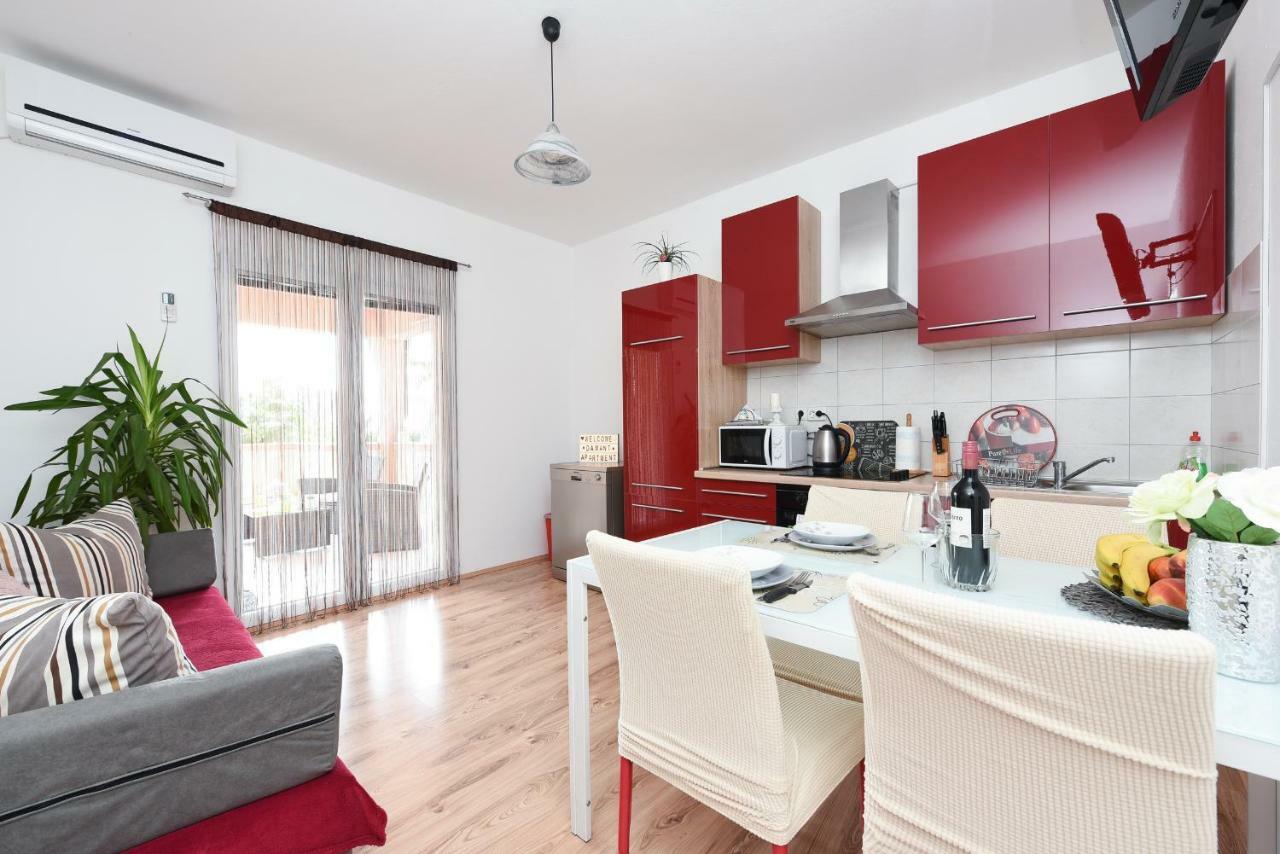 Apartmani Damant Zadar Exteriör bild