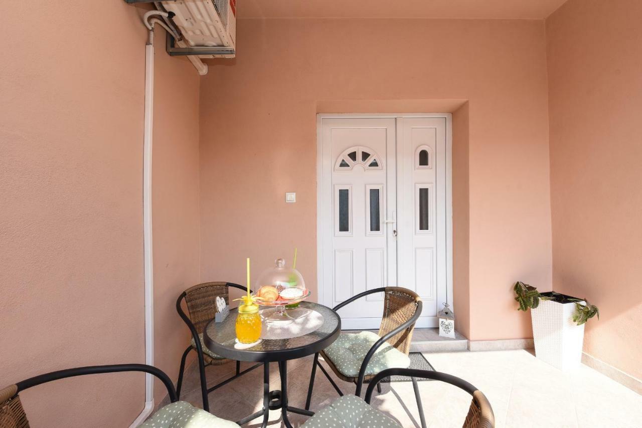 Apartmani Damant Zadar Exteriör bild